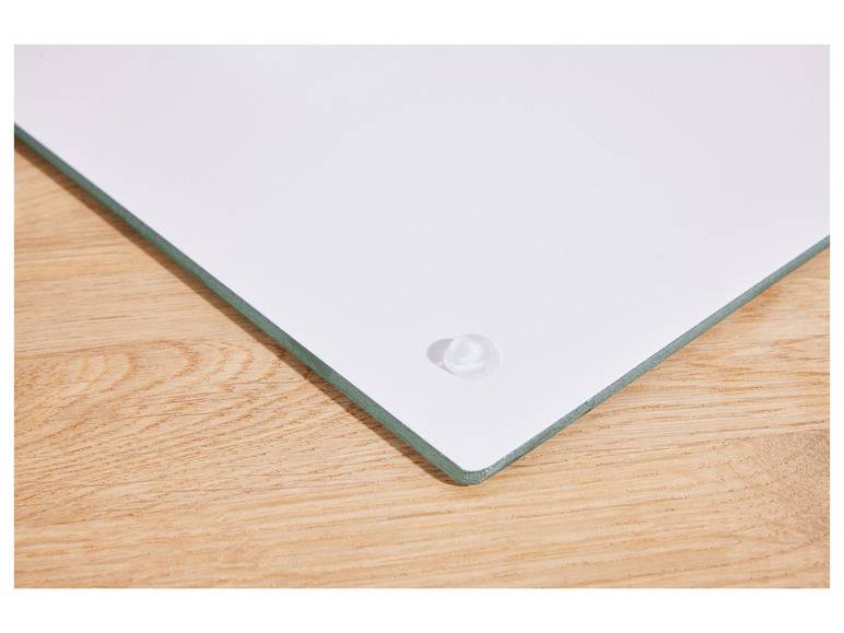 LIVARNO home Glas-Schneidebretter \ Glas-Schneidebrett, mit Antirutschfüßen Vatertagsangebot