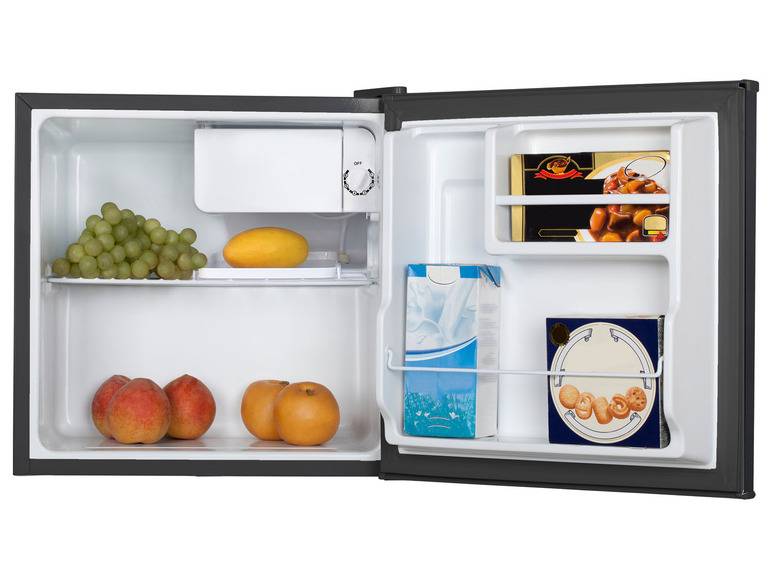 Comfee Mini-Kühlschrank »RCD76DK2«, mit Eisfach Black Friday