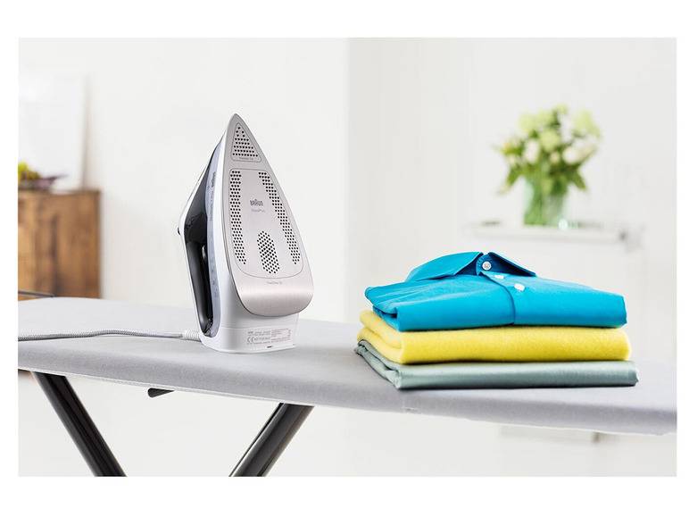 BRAUN »SI 7149 WB« Dampfbügeleisen Valentinstagsangebot