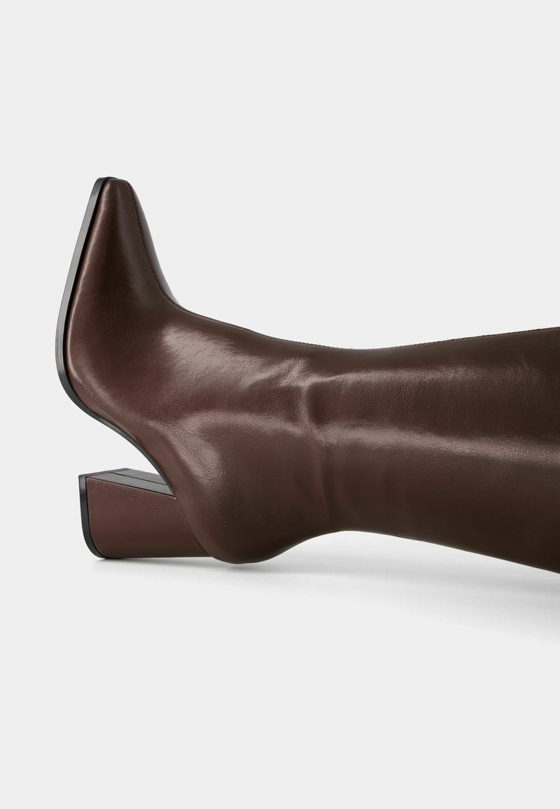Bershka Bershka Boots - dark red Black Friday Preise