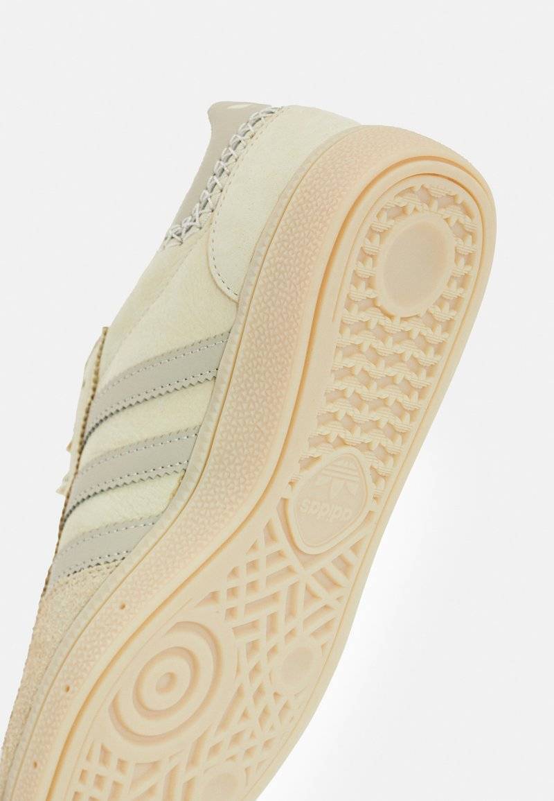 adidas Originals adidas Originals HANDBALL SPEZIAL UNISEX - Trainers Im Verkauf