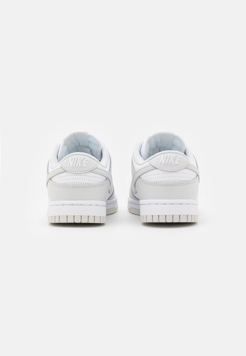Nike Sportswear Nike Sportswear DUNK LOW - Trainers Fabrikverkauf