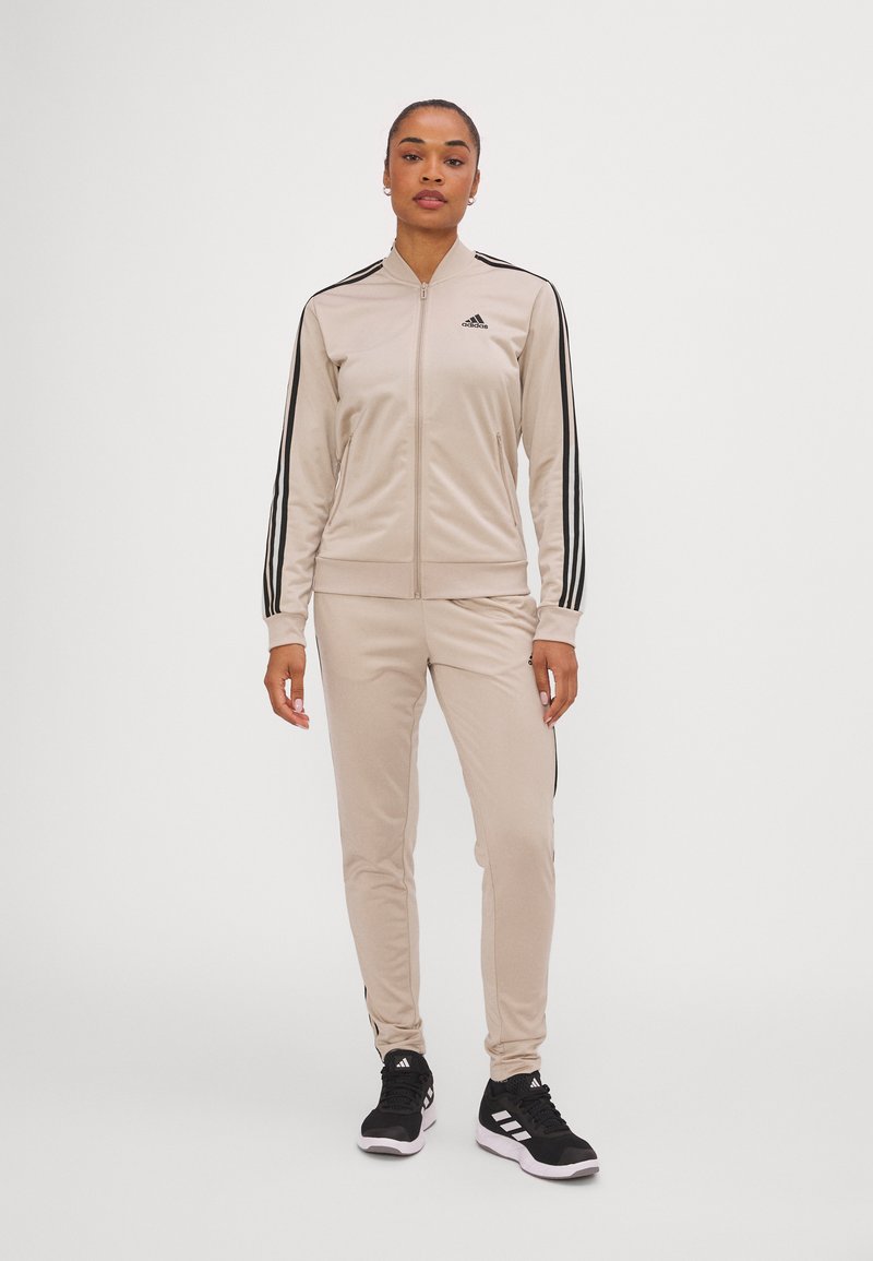 adidas Sportswear adidas Sportswear ESSENTIALS 3-STRIPES - Tracksuit Begrenzte Freigabe