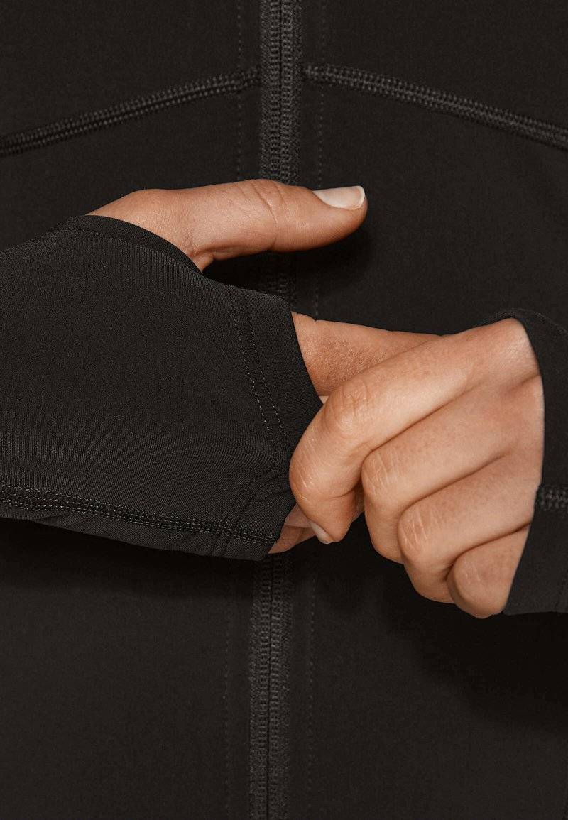 OYSHO OYSHO WARMTH COMFORTLUX TECHNICAL - Training jacket - black Clearance-Verkauf