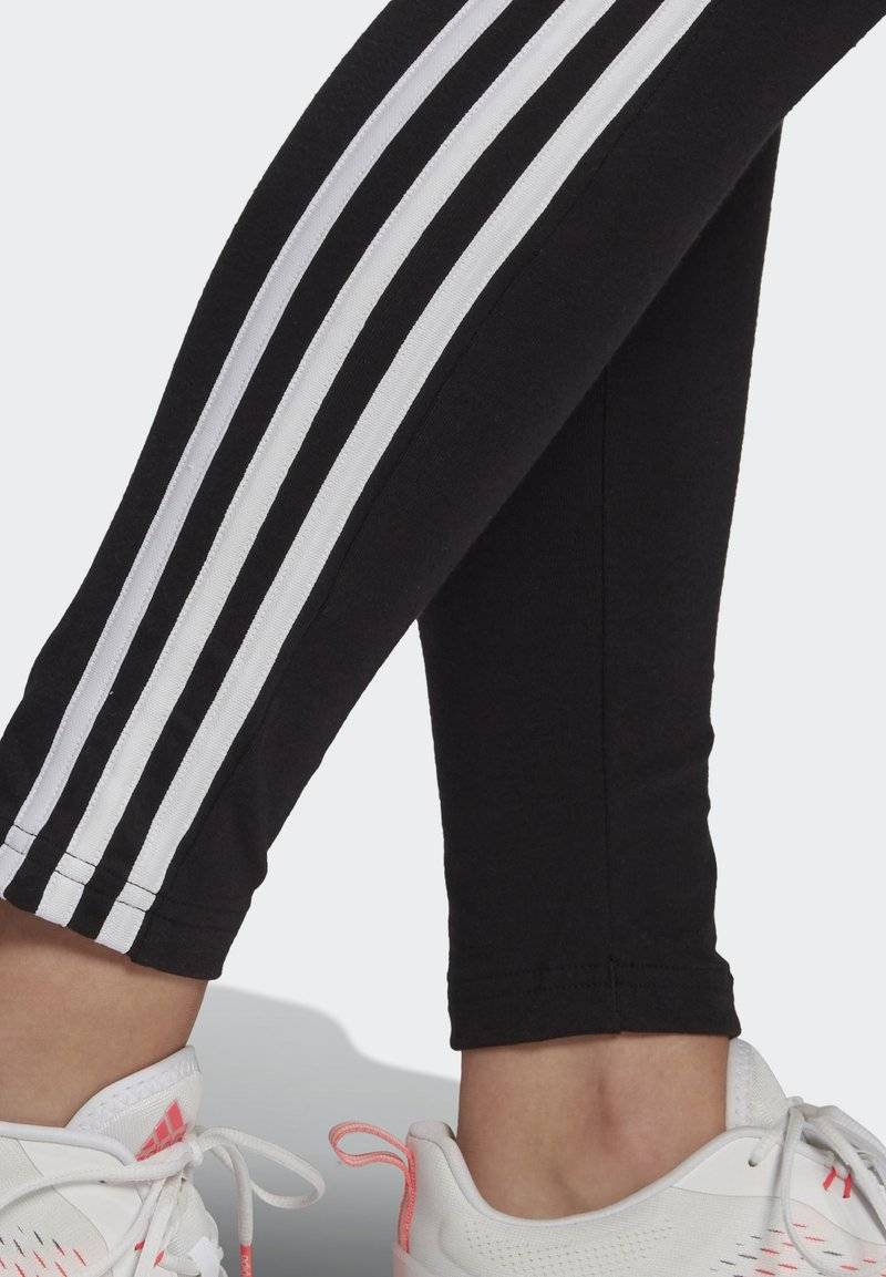 adidas Sportswear adidas Sportswear 3 STRIPES - Leggings Speichern exportieren
