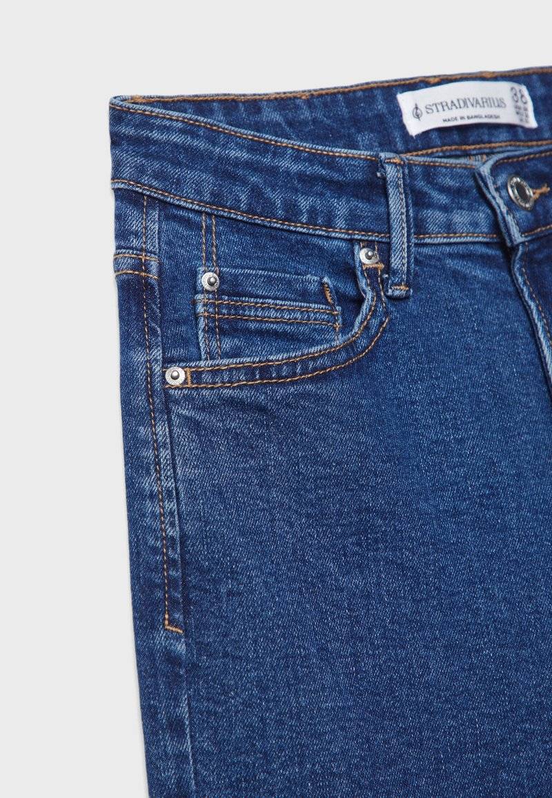 Stradivarius Stradivarius MOM - Relaxed fit jeans - raw denim Auslauf