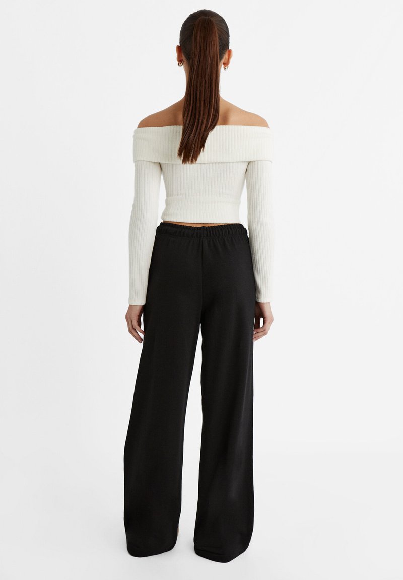 Stradivarius Stradivarius WIDE-LEG JOGGER - Tracksuit bottoms - black Exklusivangebot