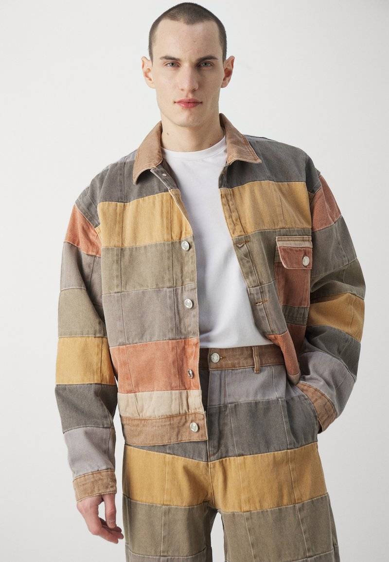 Les Benjamins Les Benjamins UNISEX - Denim jacket - brown Weihnachtsangebot