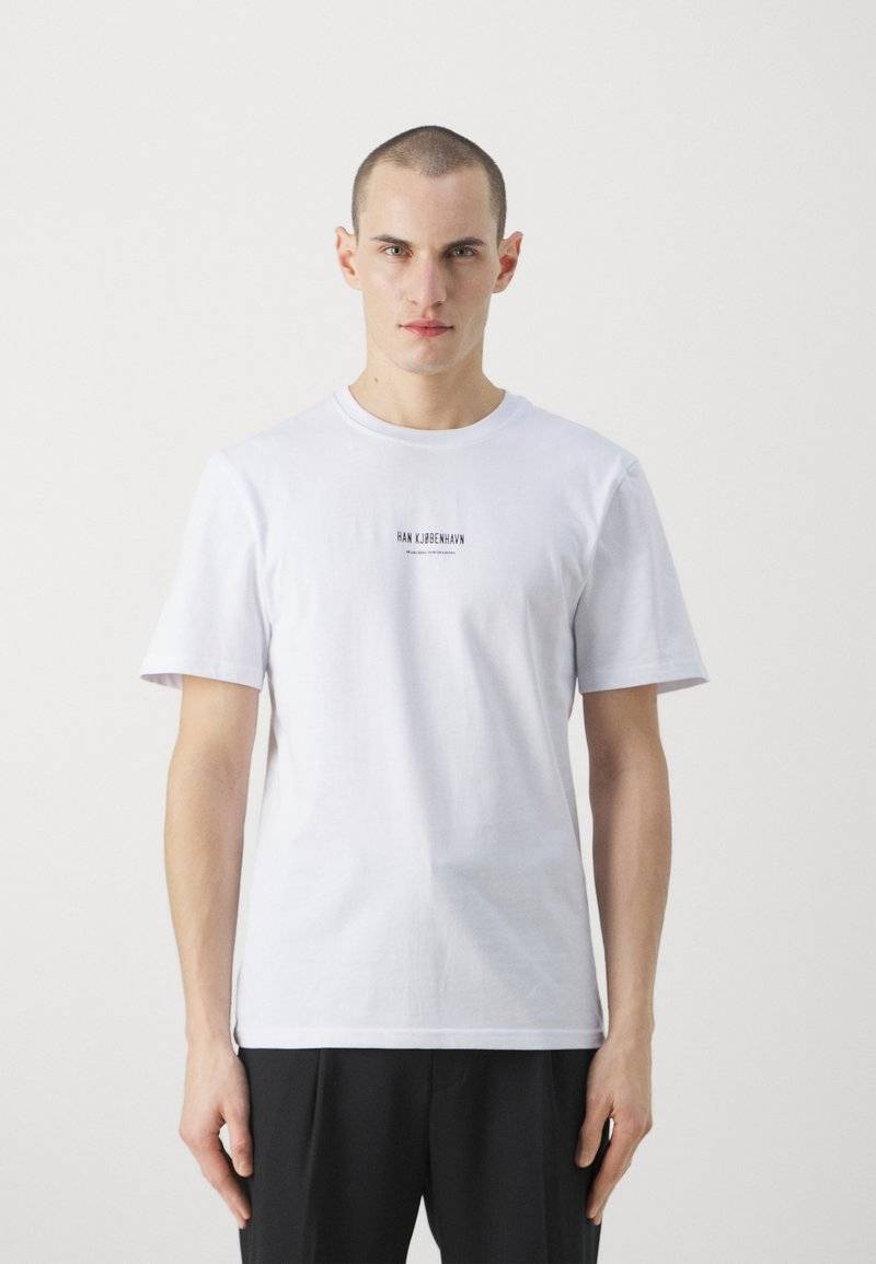 Han Kjøbenhavn Han Kjøbenhavn SHADOWS MOON REGULAR TEE UNISEX - Print T-shirt - white Sonderangebote