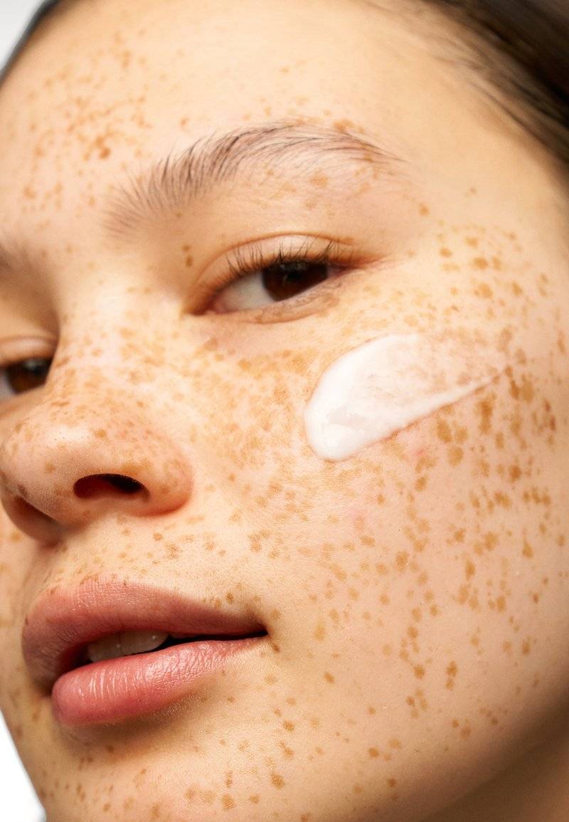 The Ordinary The Ordinary VITAMIN C SUSPENSION 23% + HA SPHERES 2% - Serum Vierteljährliche Förderung