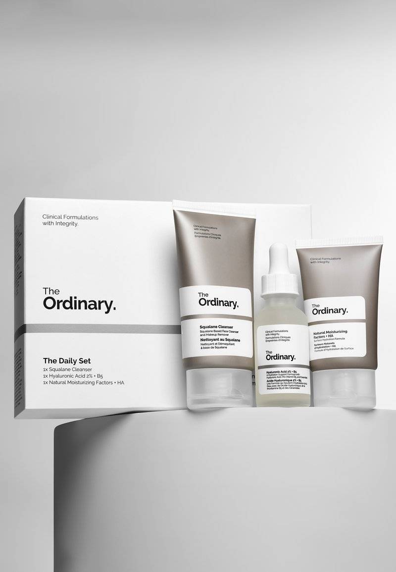 The Ordinary The Ordinary THE DAILY SET - Skincare set Im Verkauf