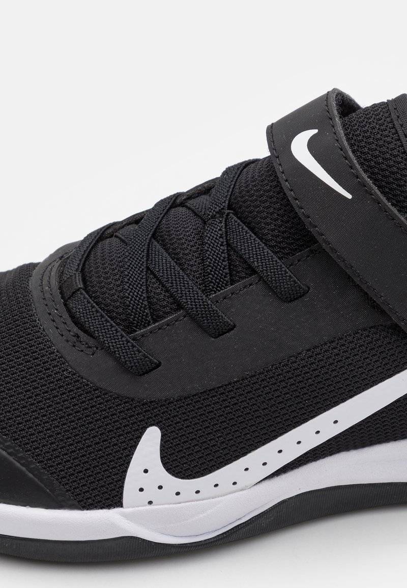 Nike Performance Nike Performance OMNI MULTI COURT - Training shoe Outlet