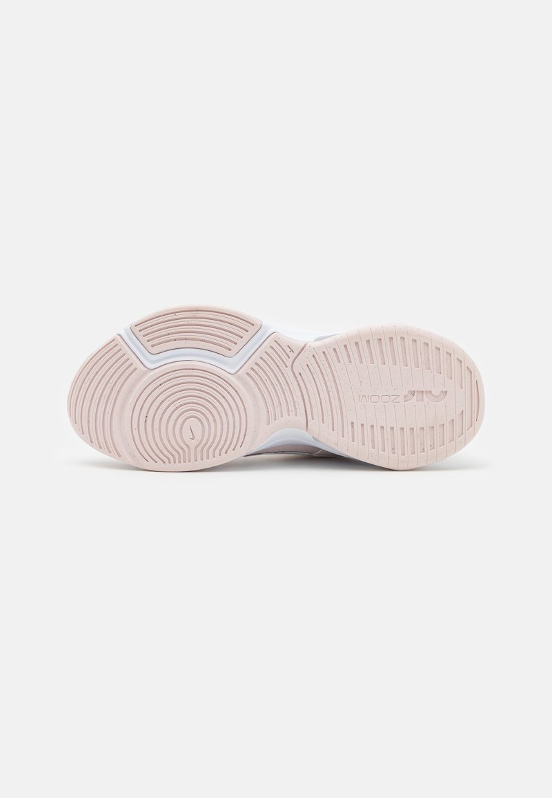 Nike Performance Nike Performance ZOOM BELLA 6 - Training shoe Fabrik Onlineshop