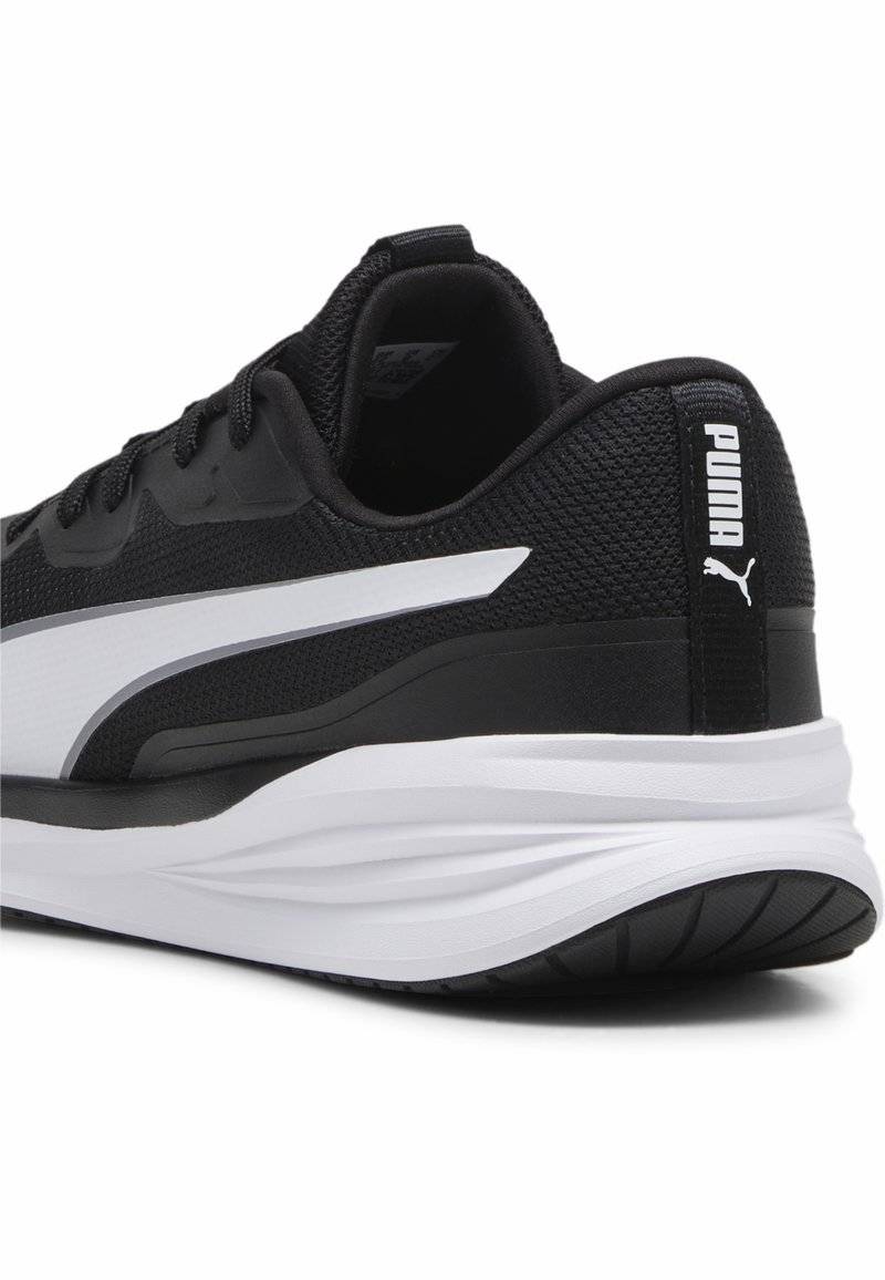 Puma Puma NIGHT RUNNER - Stability running shoes - black white Lagerräumung