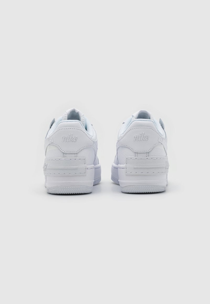 Nike Sportswear Nike Sportswear AF1 SHADOW - Trainers - white Riesige Ersparnisse