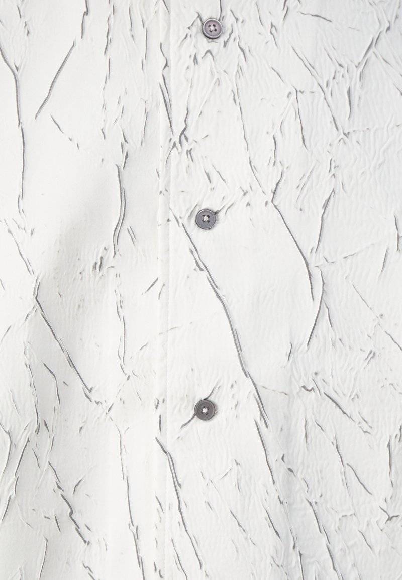 Han Kjøbenhavn Han Kjøbenhavn WRINKLE TWO LAYERED UNISEX - Shirt - white Black Friday Preise