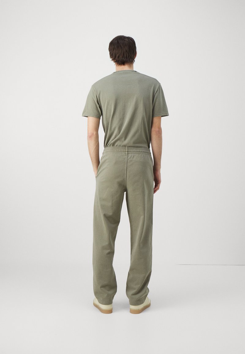 Holzweiler Holzweiler LAGOON OSLO TROUSERS UNISEX - Tracksuit bottoms - green 50% Rabatt für begrenzte Zeit