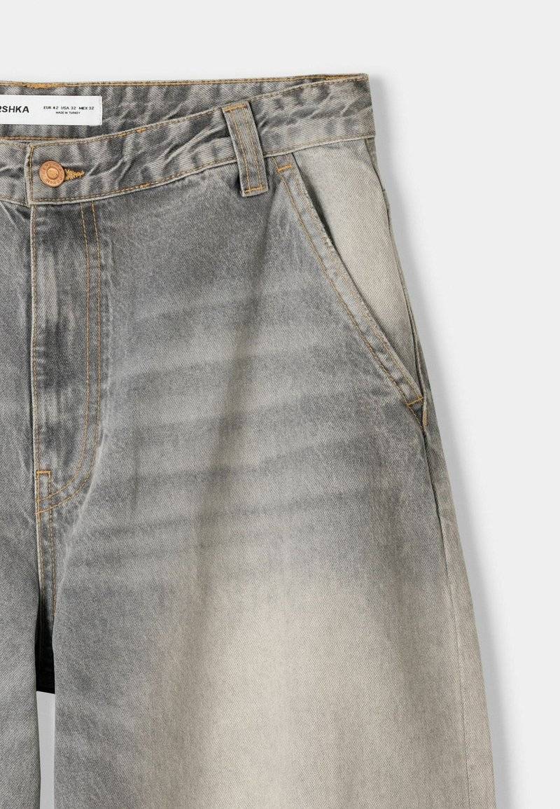 Bershka Bershka Relaxed fit jeans - light grey Blitzverkäufe