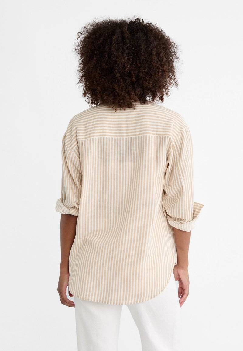 Stradivarius Stradivarius STRIPED - Button-down blouse - stone Großer Ausverkauf
