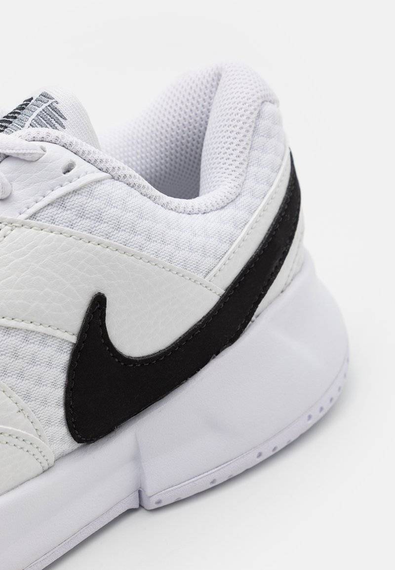 Nike Performance Nike Performance COURT LITE 4 - Multicourt tennis shoes Lagerräumung