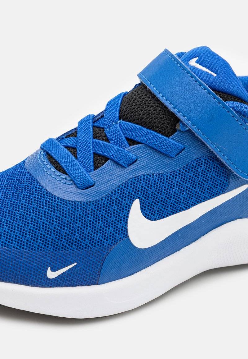 Nike Performance Nike Performance REVOLUTION 7 UNISEX - Competition running shoes Outlet