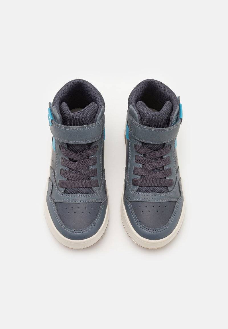 Geox Geox PERTH BOY - High-top trainers im Angebot