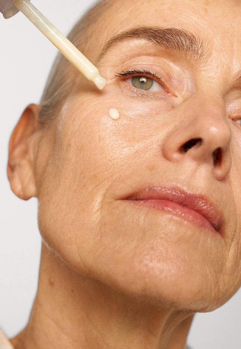 The Ordinary The Ordinary GRANACTIVE RETINOID 2% EMULSION - Serum Tiefpreis