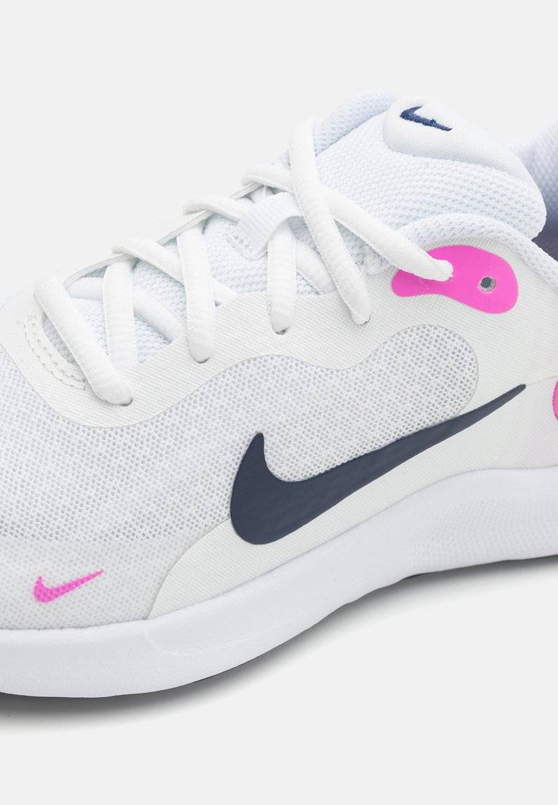 Nike Performance Nike Performance REVOLUTION 7 - Competition running shoes Rabatte dieses Monats