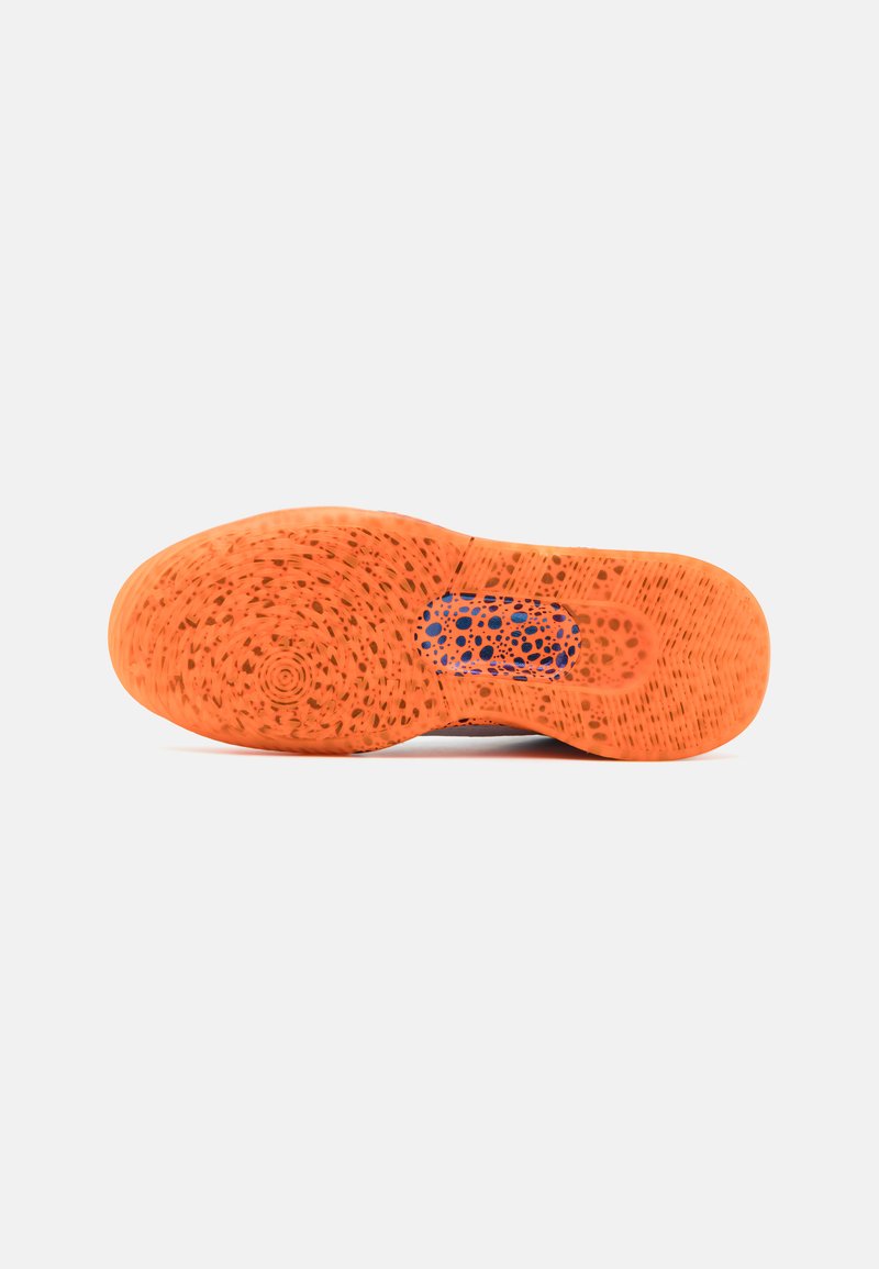 Nike Performance Nike Performance KIDS CROSSCOURT OLY UNISEX - Competition running shoes Fabrik Onlineshop