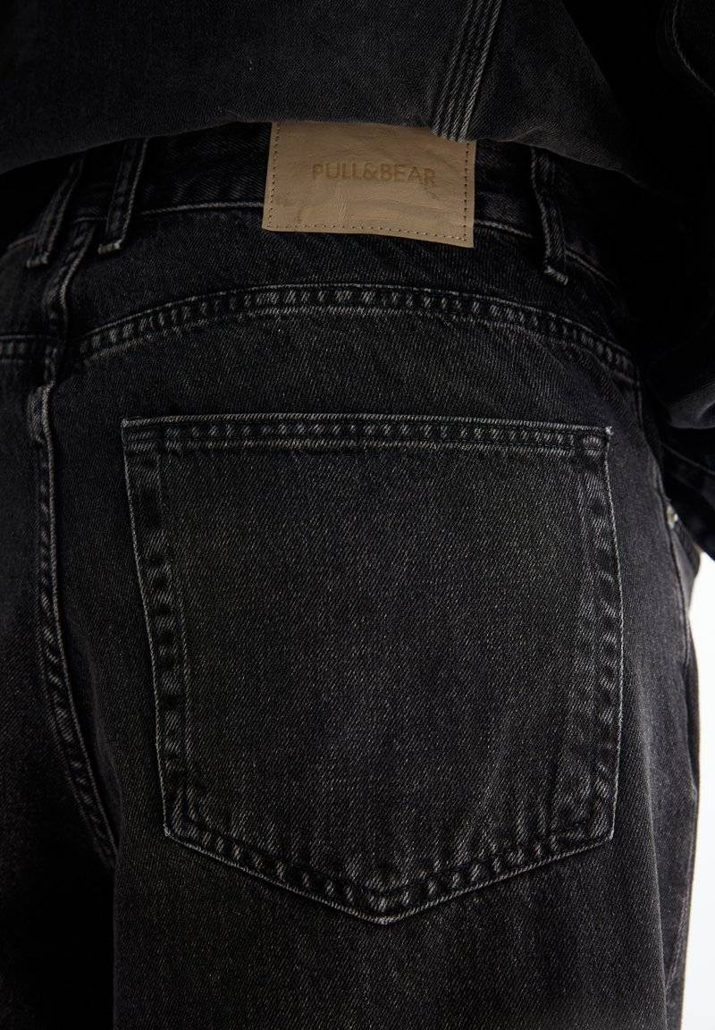 PULL&BEAR PULL&BEAR BAGGY FIT - Straight leg jeans - black Exklusivangebot