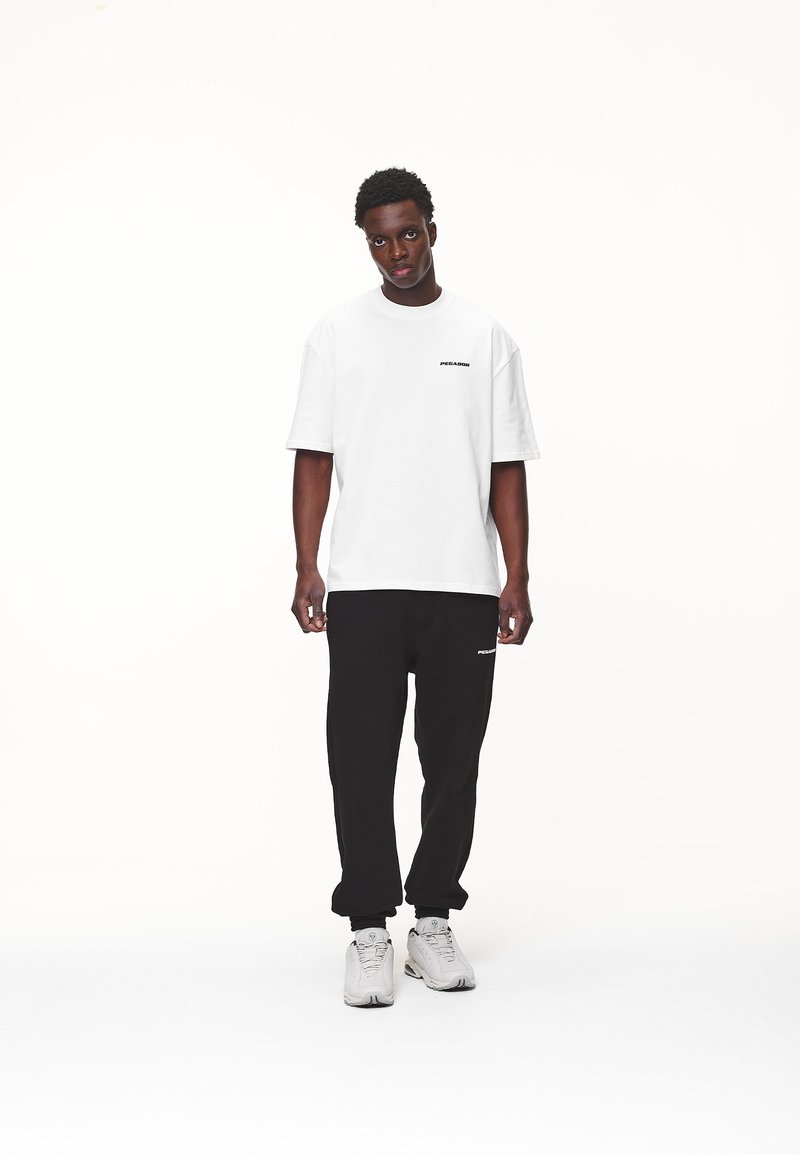 Pegador Pegador LOGO TEE - Basic T-shirt Cyber Monday