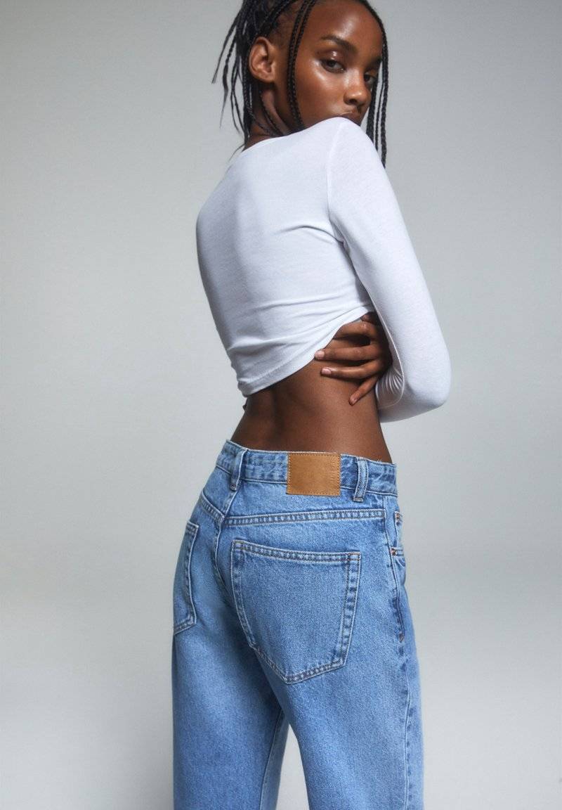 PULL&BEAR PULL&BEAR MID-WAIST - Straight leg jeans - blue denim Heißer Verkauf