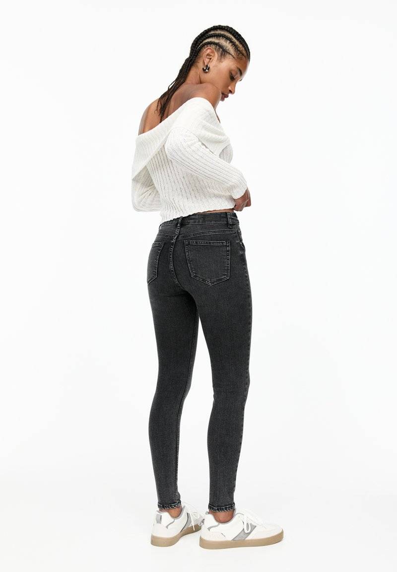 PULL&BEAR PULL&BEAR MID-RISE - Jeans Skinny Fit - grey Zeitlich begrenztes Angebot