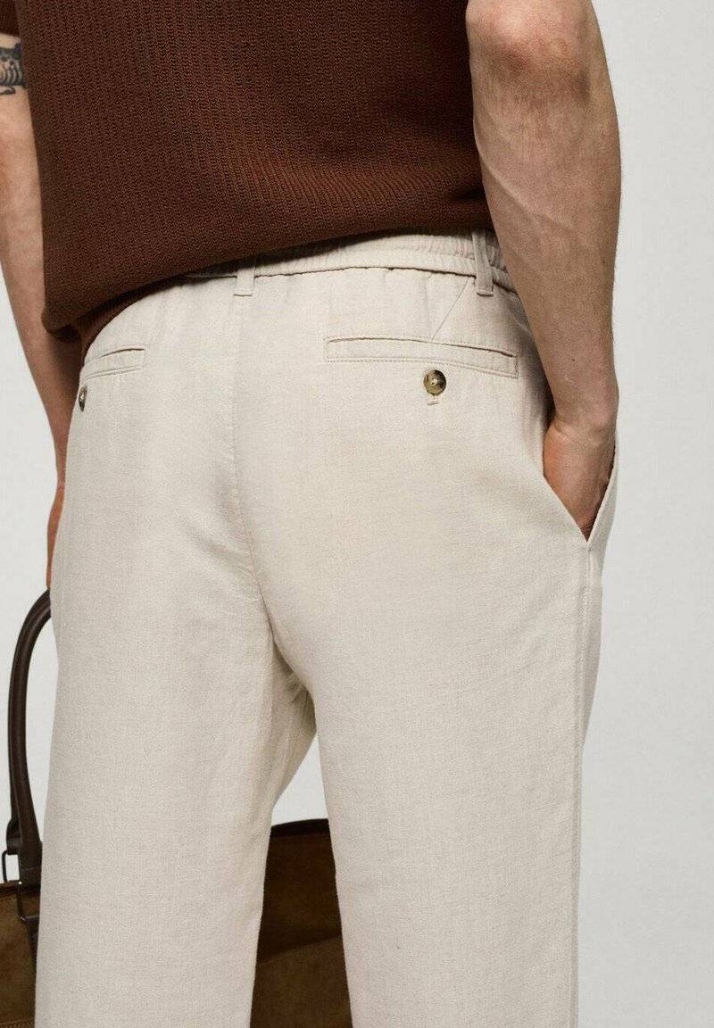 Mango Mango ROMELINO - Trousers - ecru Neuheiten