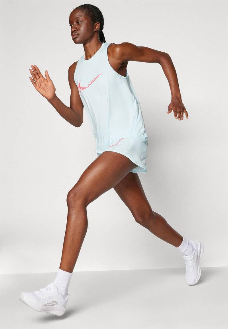 Nike Performance Nike Performance ONE TANK - Top Begrenzt auf 3 Tage