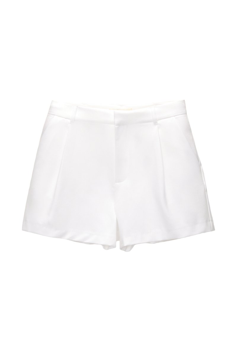 PULL&BEAR PULL&BEAR DARTED - BERMUDA - Shorts - white Schlussverkauf