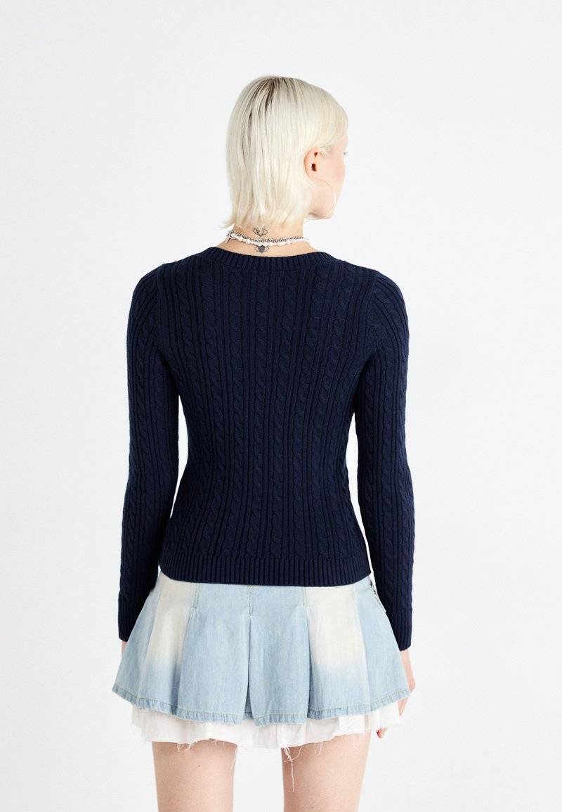 Hollister Co. Hollister Co. ICON CABLE V NECK - Jumper - navy blazer Blitzverkäufe