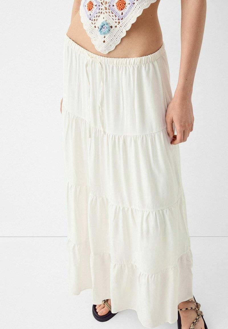 Bershka Bershka ELASTICATED - Maxi skirt - white Fabrik Onlineshop