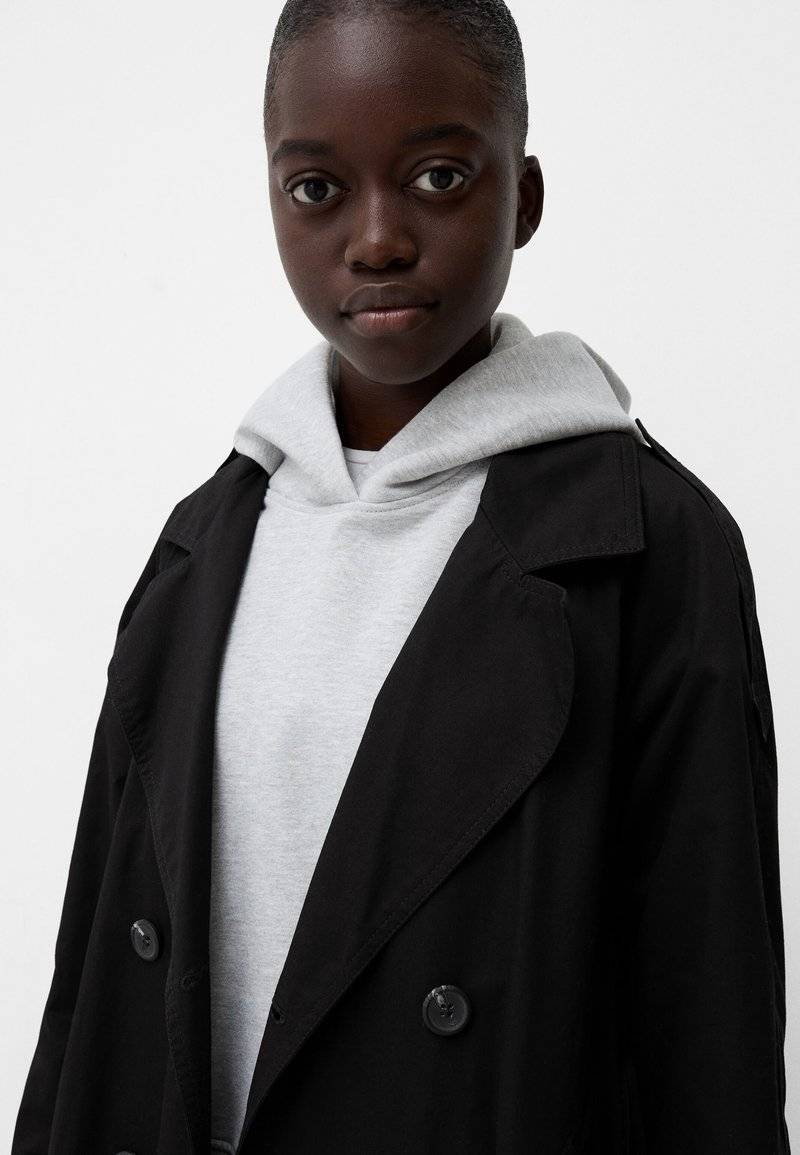 Bershka Bershka Trenchcoat - black Fabrikpreis