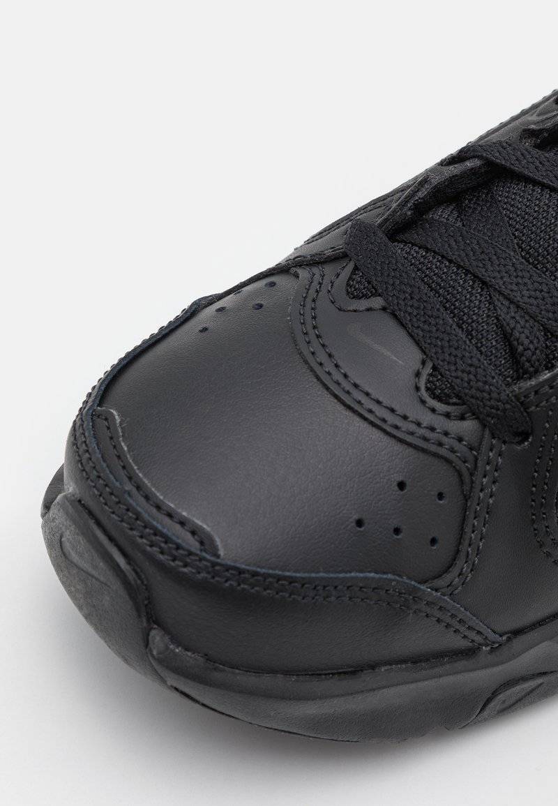 Nike Performance Nike Performance NIKE DEFYALLDAY - Training shoe - black Großer Ausverkauf