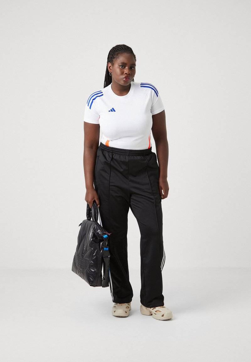 adidas Performance adidas Performance FORTORE 23 - Sports T-shirt Saisonale Angebote