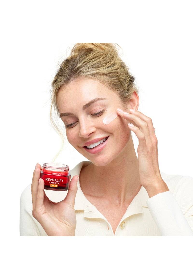 L'Oréal Paris Skin L'Oréal Paris Skin REVITALIFT LASER DAYCREAM LSF25 - Face cream im Angebot