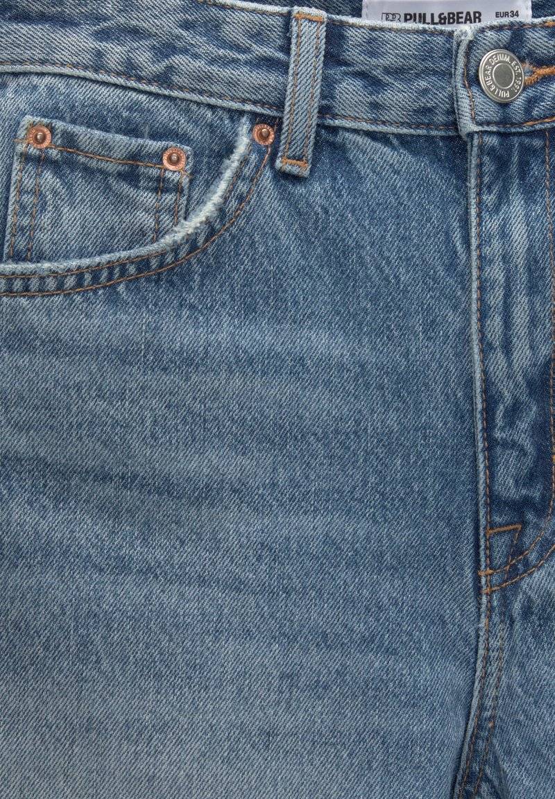 PULL&BEAR PULL&BEAR HIGH-WAIST - BERMUDA - Denim shorts - blue denim Online Shopping
