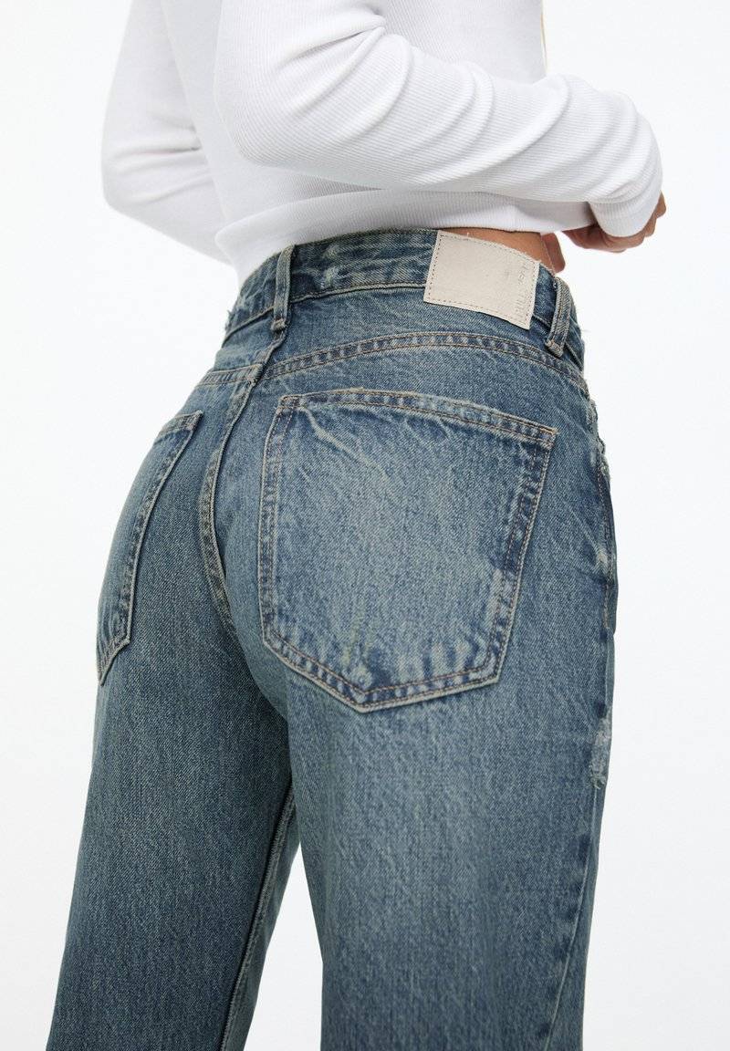 PULL&BEAR PULL&BEAR MID - Straight leg jeans - blue Preisnachlass