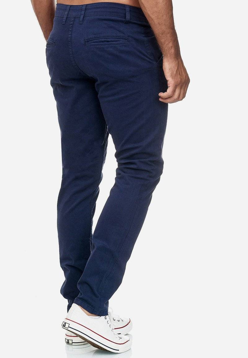 Tazzio Tazzio Chinos - navyblau Valentinstagsangebot