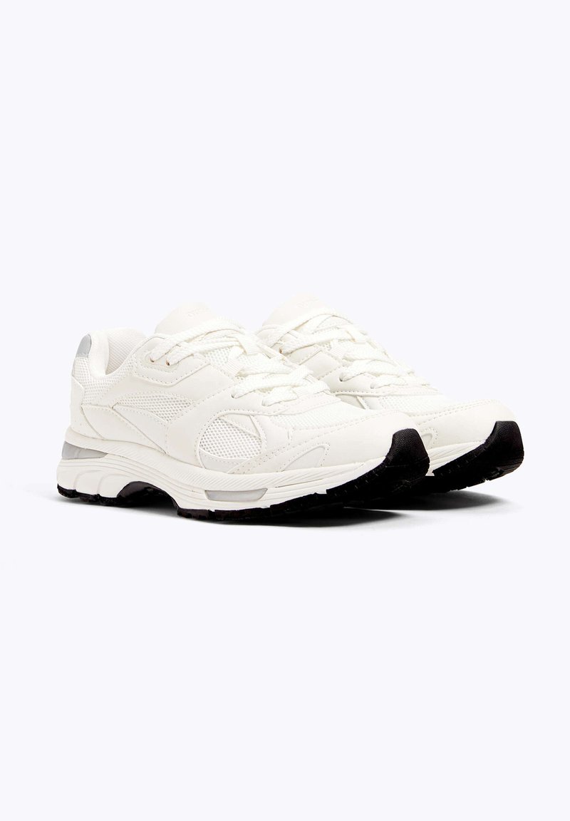 OYSHO OYSHO RETRO RUNNING - Training shoe - white VIP-Rabatte