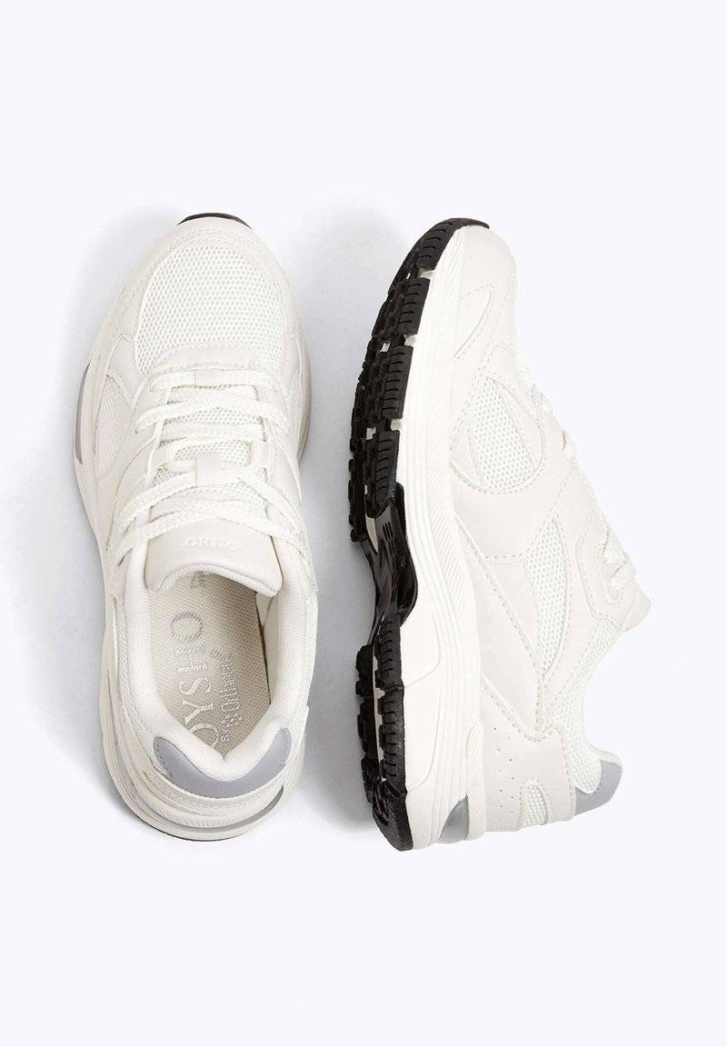OYSHO OYSHO RETRO RUNNING - Training shoe - white VIP-Rabatte