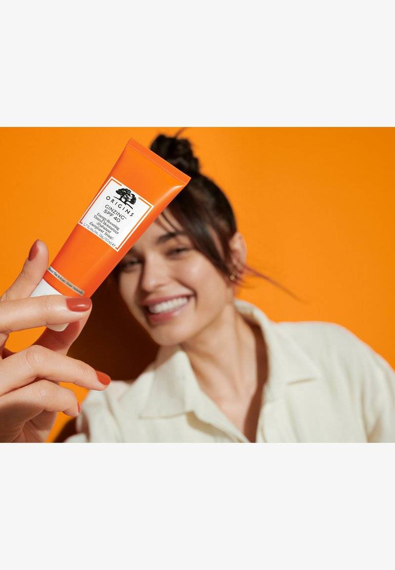 Origins Origins GINZING™ TINTED MOISTURIZER SPF40 - Tinted moisturiser Online