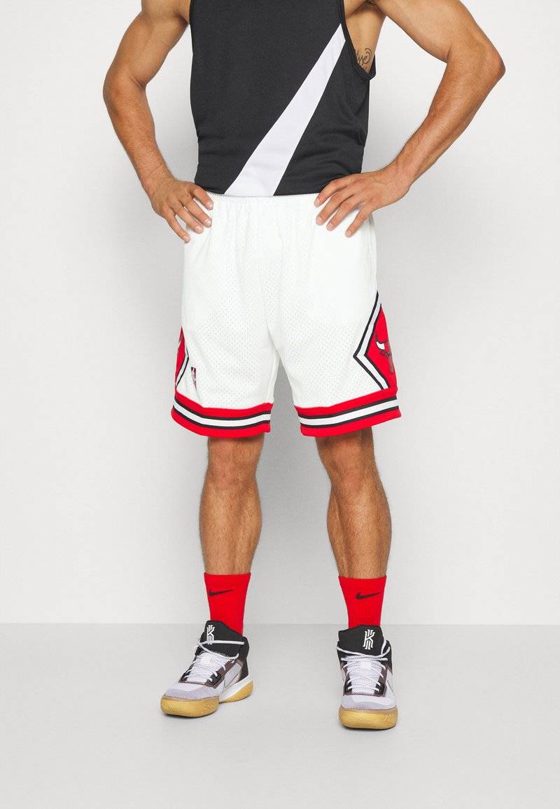 Mitchell & Ness Mitchell & Ness NBA CHICAGO BULLS SWINGMAN SHORT - Sports shorts - white Weihnachtsangebot