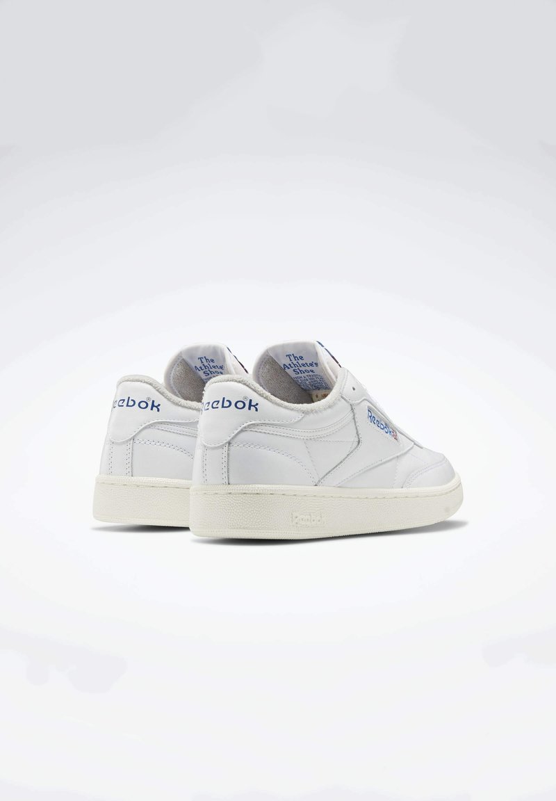 Reebok Classic Reebok Classic CLUB C 85 VINTAGE UNISEX - Trainers - white Räumungsverkauf